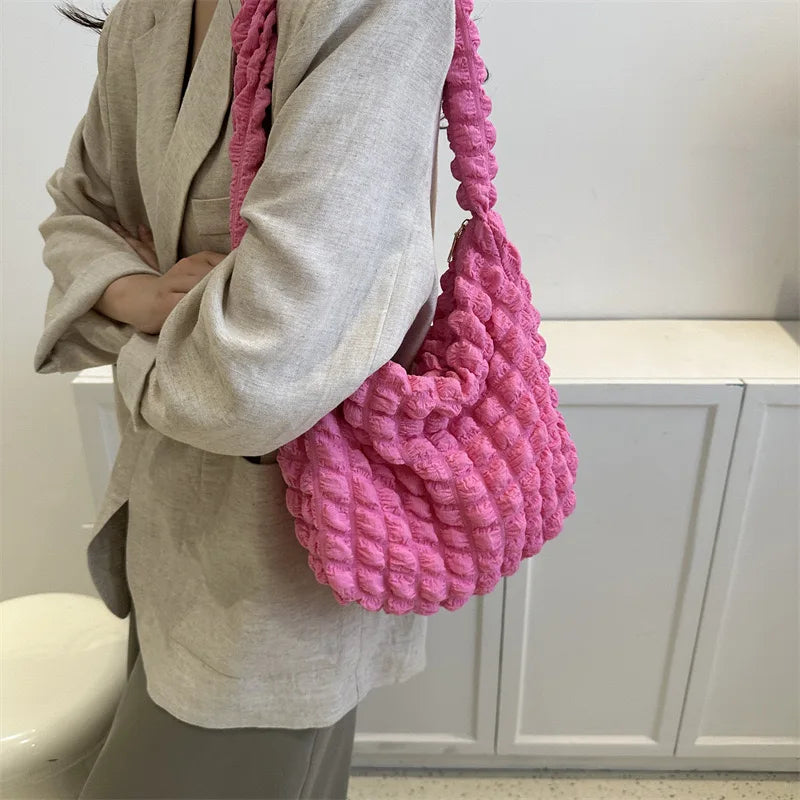 Large Capacity Shoulder Bag Embroidered Plaid Quilted Crossbody Bag Underarm Bag Tote Bag Tote Bag Pleated Bubbles Handbag